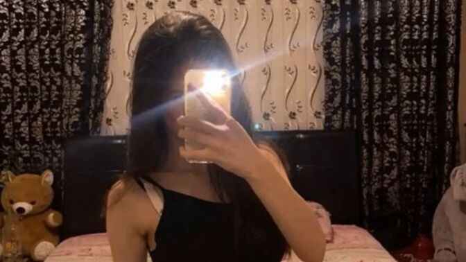 Sizce estetikli bir kalça çekici mi, yapay mı duruyor?