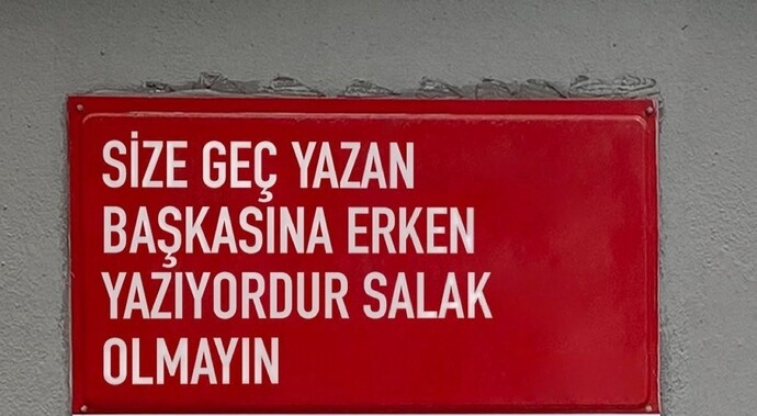 İlk mesajı hep siz mi atarsınız, size yazmayan ne yapıyordur?