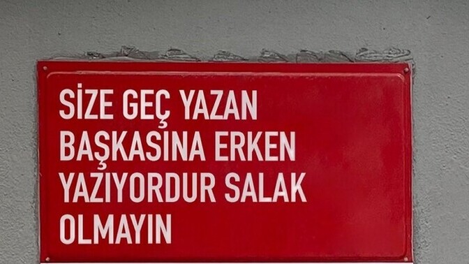 İlk mesajı hep siz mi atarsınız, size yazmayan ne yapıyordur?