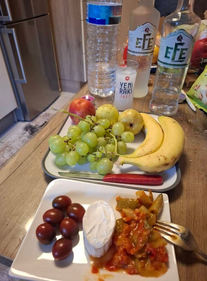 Kutsal cumartesiniz nasıl geçiyor, neler yapıyorsunuz bugün?