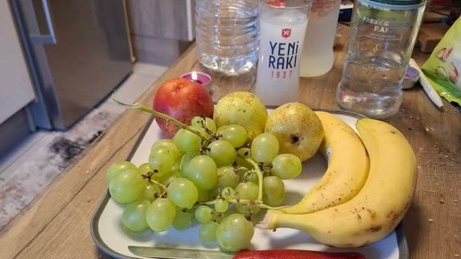 Kutsal cumartesiniz nasıl geçiyor, neler yapıyorsunuz bugün?