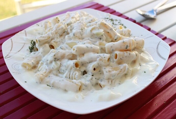 Yoğurtlu makarna mı noodle mı?
