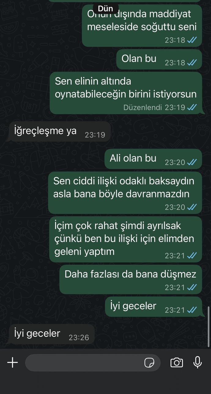 Sizce ayrılmak mi istiyor?