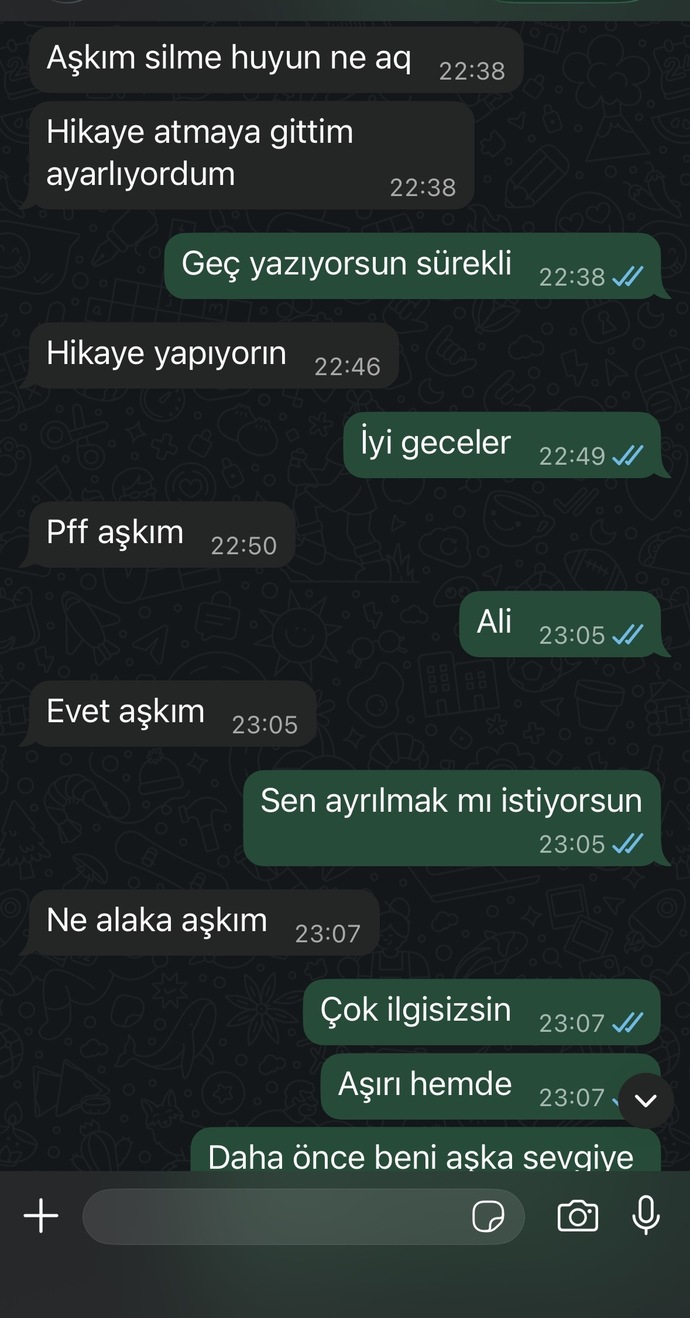 Sizce ayrılmak mi istiyor?