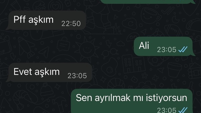 Sizce ayrılmak mi istiyor?