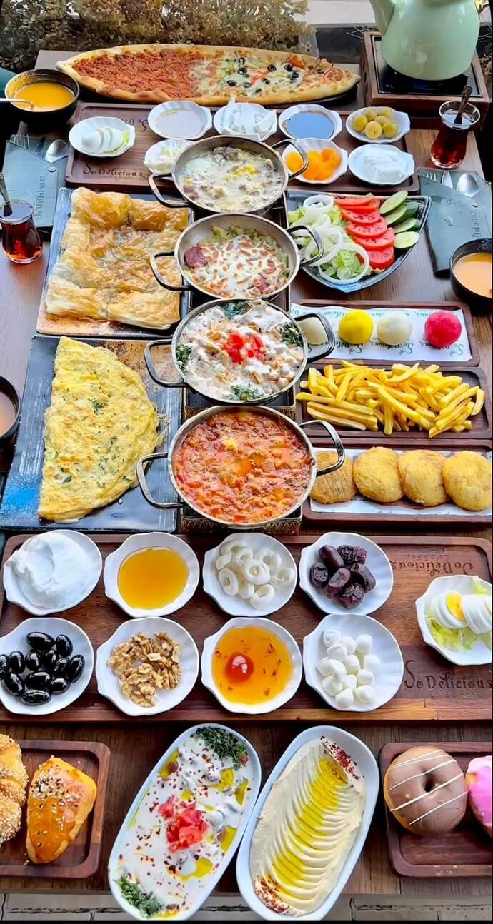 Pazar kahvaltısında senin için en önemli tarifli yemek nedir?