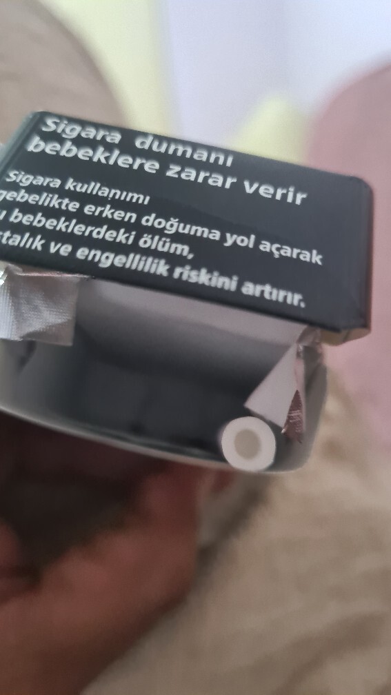 Son dal sigaramı kimin için yakayım?