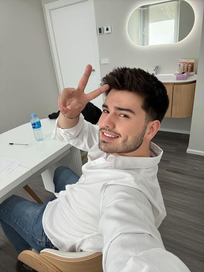 Yanak gamzesi erkeklere yakışıyor mu?