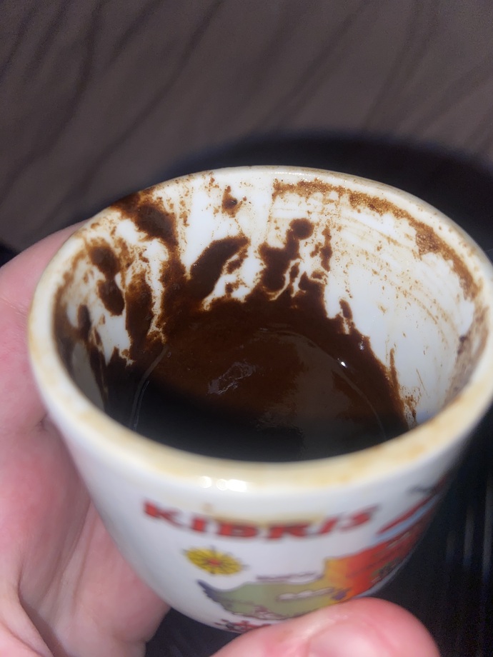Faldan anlayan var mı, ücretsiz fal bakıp yorumlayabilir mi?
