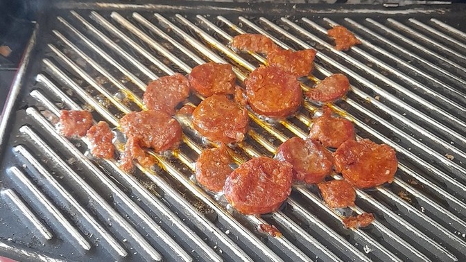 Günaydin kahvaltıda tost sever misiniz neyli seversiniz?