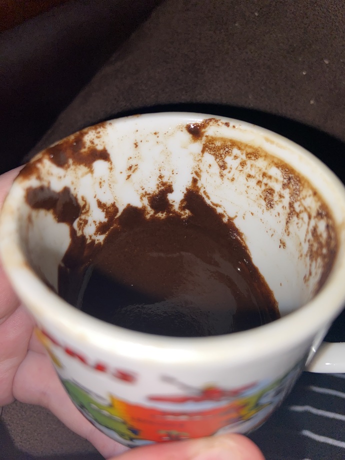 Falıma bakar mısınız, kahve falında çıkanları yorumlar mısınız?