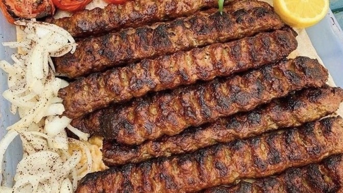 Bu kebabı tek başına bitirebilir misin?
