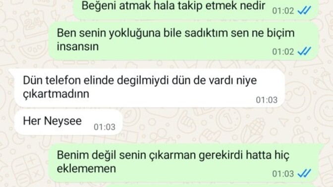 Ayrılır ayrılmaz başkasını ekleyen ve herkesi çıkardım diyip hesabında kız bulunan eski sevgili siz napardınız?