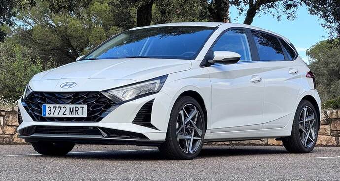 2025 Hyundai i20