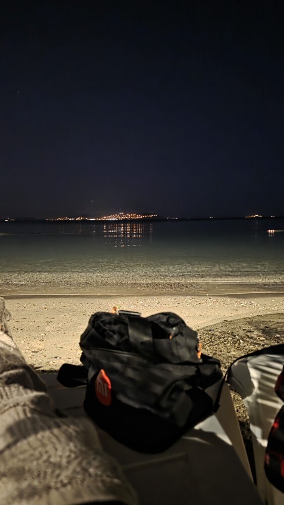 Akşam saatlerinde millet bahçelerinde ya da deniz kenarında oturmayı sever misiniz?
