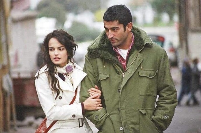 Aşkı yaşadın mı?
