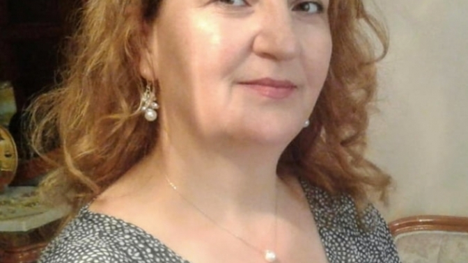 Beylikdüzü düğün saçı için en iyi kuaför önerileriniz ve bana yakışacak saç modeli ne olur?