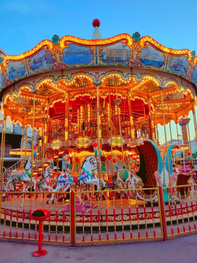 Lunaparka hiç gittiniz mi , lunaparkta ben asla binmem dediğiniz bir alet var mı?