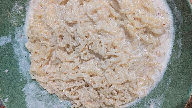 Noodle yiyor musun?