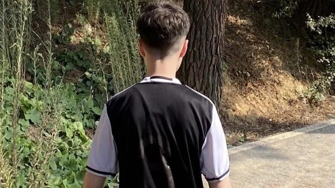 Erkek kardesim cok mu zayıf sizce?