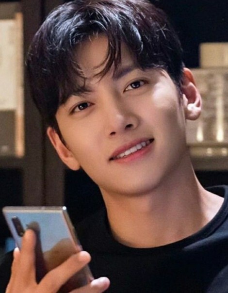 Ji Chang Wook mu Lee Min Ho mu Lee Jong Suk mu daha yakışıklı sizce?