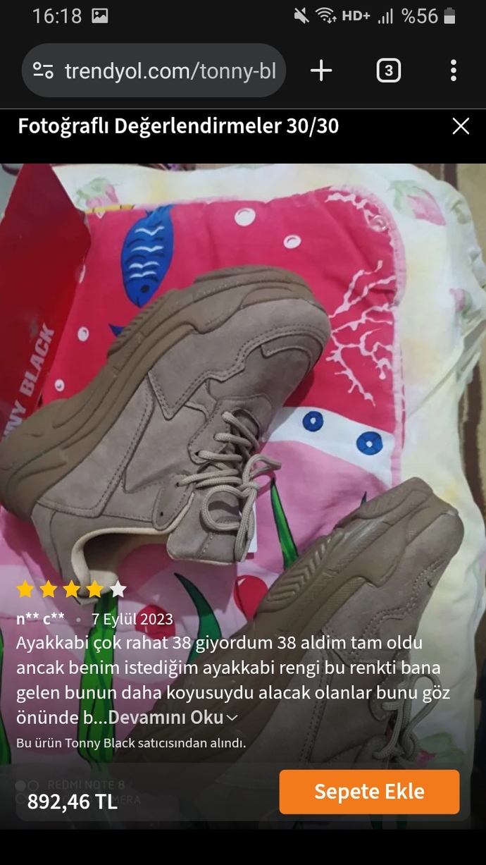 Sizce hangi ayakabı güzel siz olsanız hangisini alırdınız?