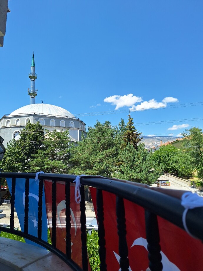 Elindeki telefon ile en son çektiğin üç fotoğraf nedir?