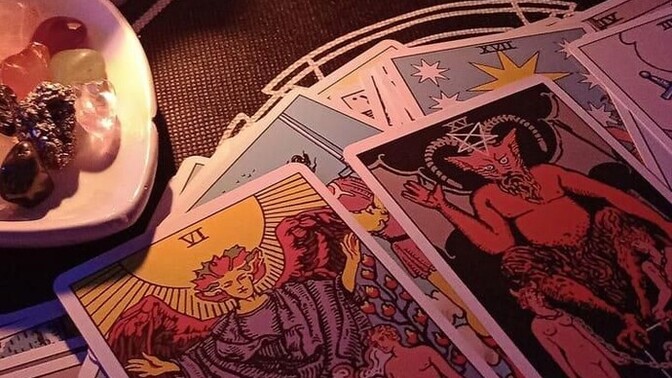 Tarot falına inanır mısınız?