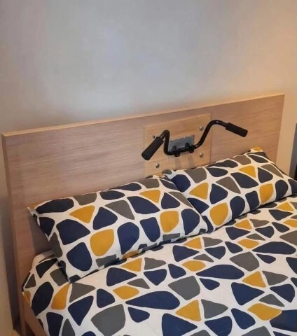 Yatak başlığındaki bisiklet tutacağı tam olarak ne işe yarıyor, ne amaçla kullanılıyor?