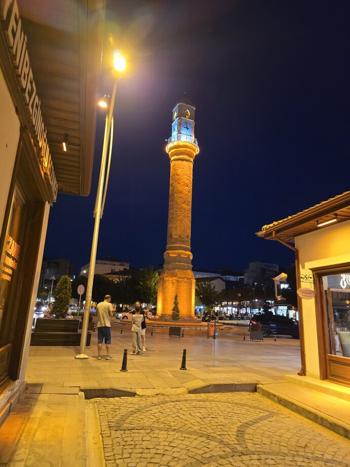 Akşam gezmesi mi gündüz gezmesi mi?