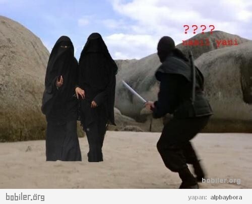 Kara çarşaflı kişiler sokakta birbirini nasıl tanıyor?