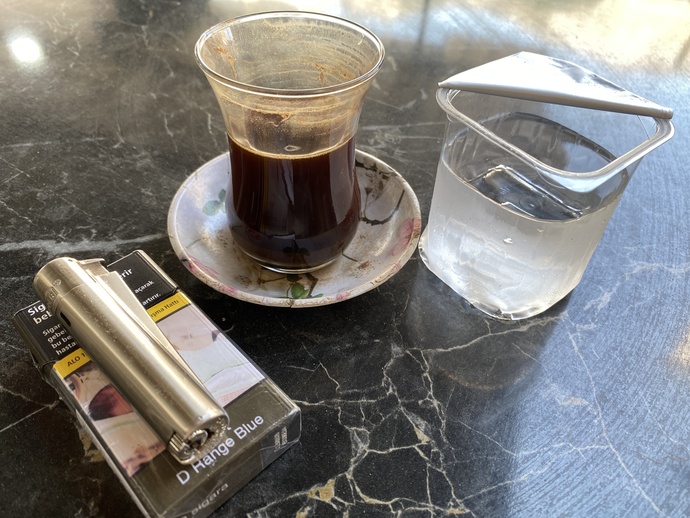 Kahve bağımlılığı mı daha yaygın, çay bağımlılığı mı?