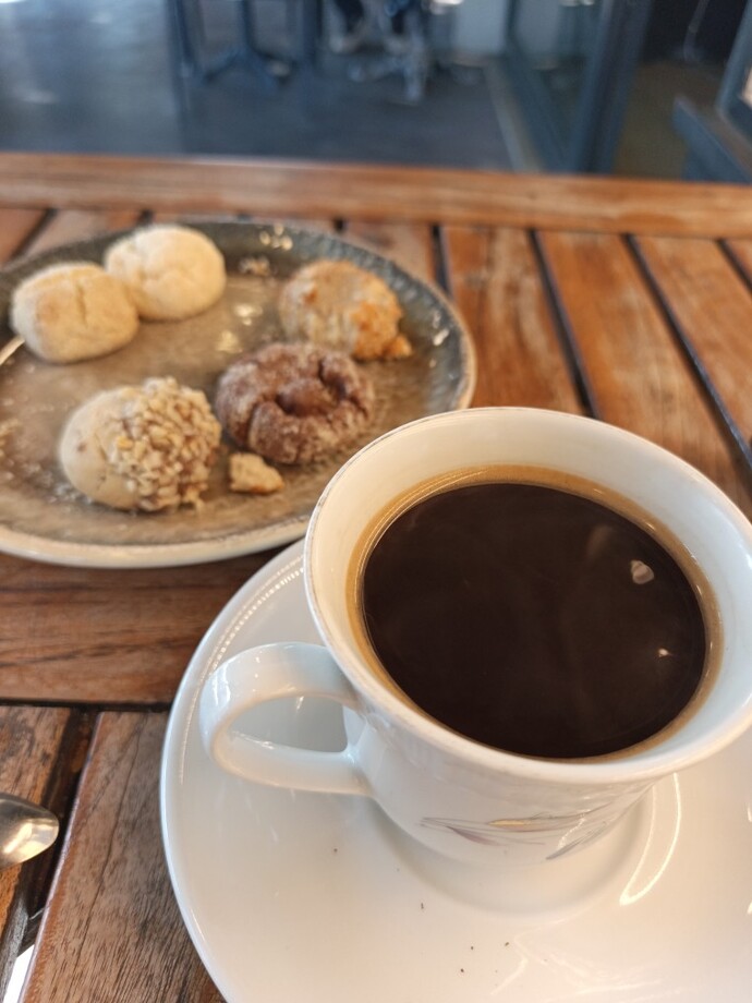 Kahve bağımlılığı mı daha yaygın, çay bağımlılığı mı?