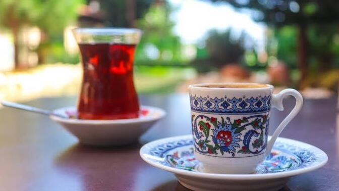 Kahve bağımlılığı mı daha yaygın, çay bağımlılığı mı?