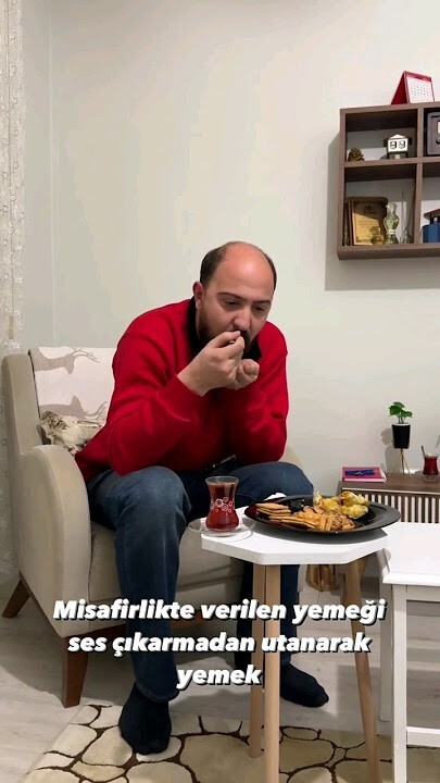 Misafirlikte sirf ayip olmasin diye yiyip sonradan pisman oldugunuz en efsane yemek neydi?