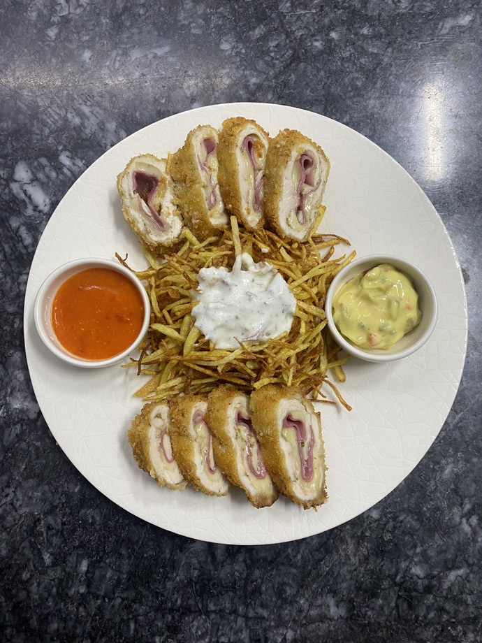 Tavuk Cordon Bleu