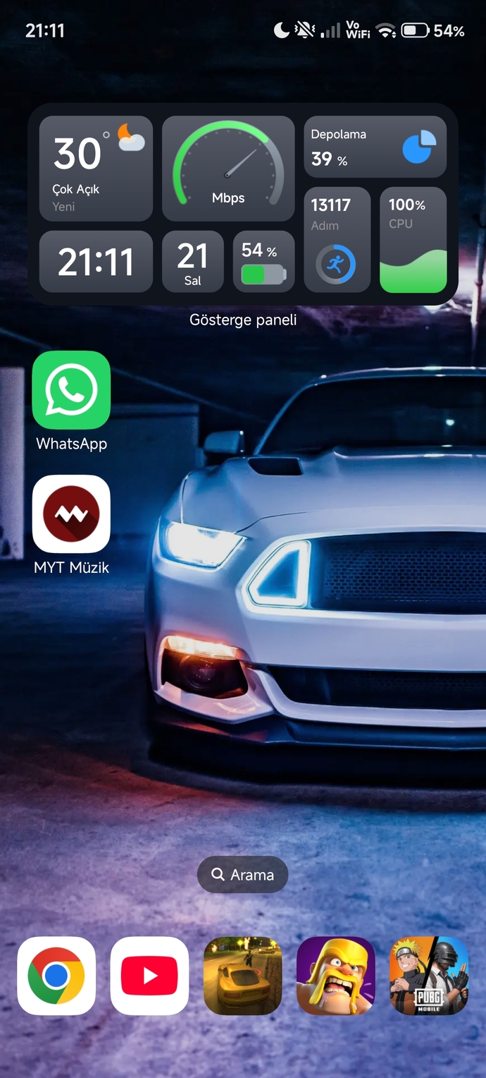 Telefonunuzun ana ekranına en çok kullandığınız uygulamaları nasıl düzenliyorsunuz?