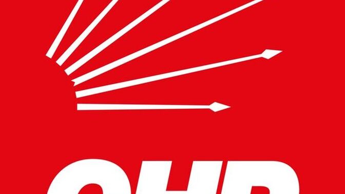 CHP liderliği konusunda sizce kimi desteklemek daha mantıklı: Özgür Özel mi Kemal Kılıçdaroğlu?