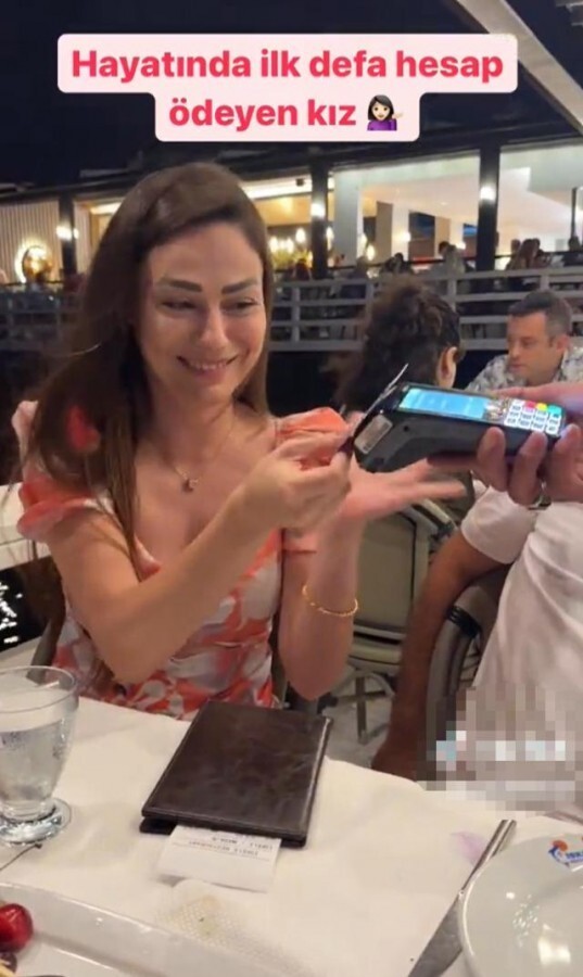 Her buluşmada hesabı ödeyen kadın çekici gelir mi?