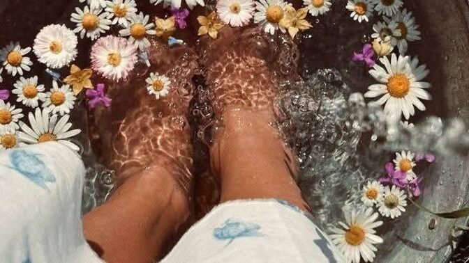 Günlük ayak bakımında nelere dikkat ediyorsunuz sizin rutinleriniz neler?