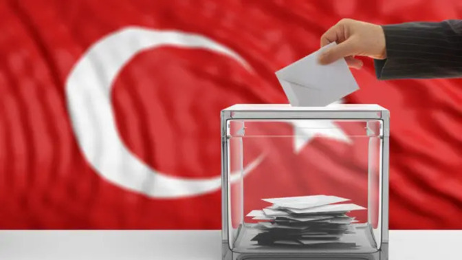 Önümüzdeki pazar genel seçim olsa hangi partiye oy verirsiniz?