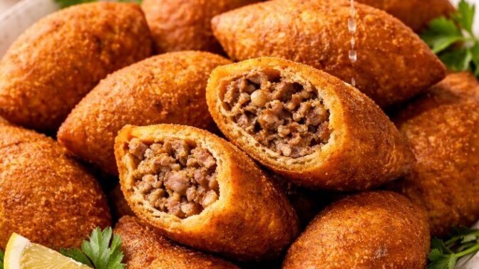 İçli köfte ekmekle yenir mi?