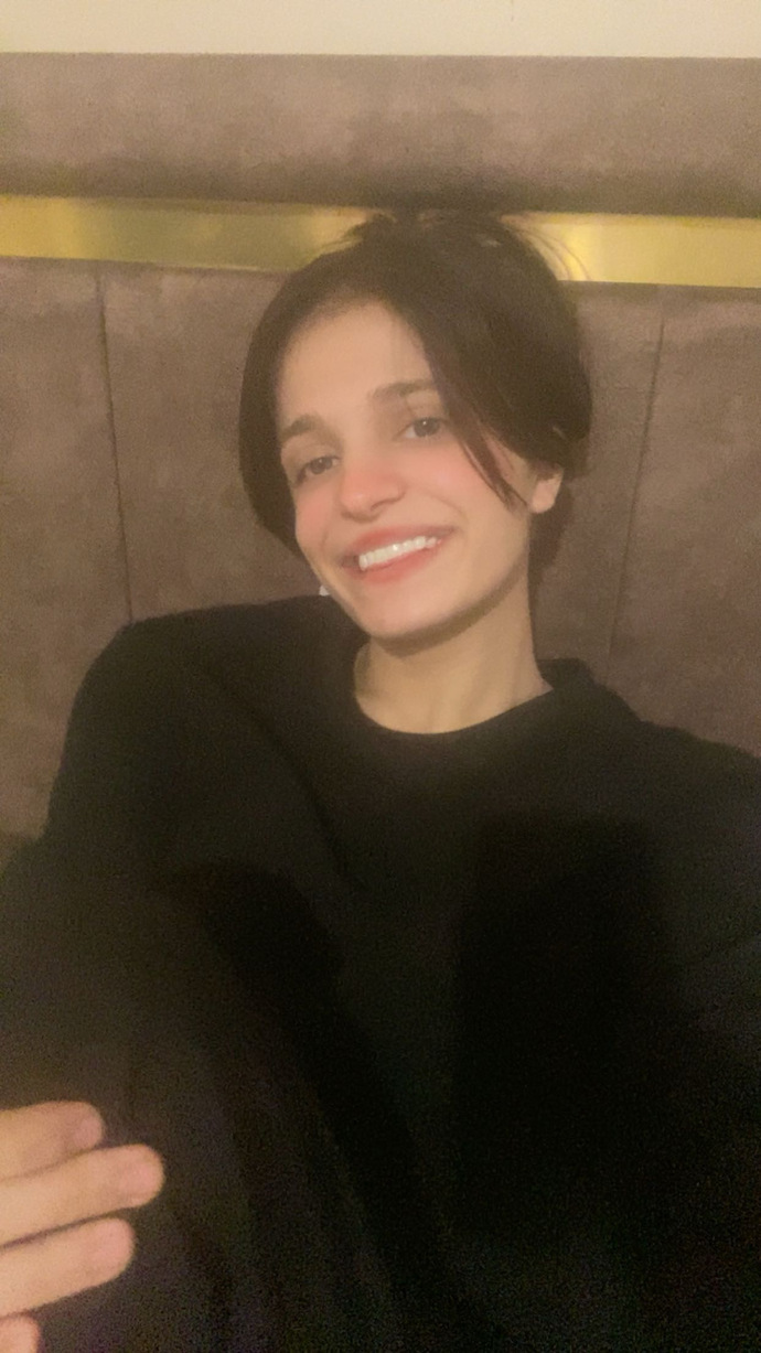 Dişlerimi istemsizce çok sıkıyorum kırılacak bi şey olacak diye korkuyorum sizde de var mı yapıyor musunuz?