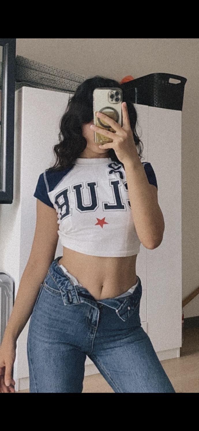 Hsjshsjsx
