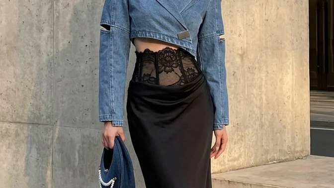 Pantolon ya da  eteğin belinden dantel detayı çıkması güzel mi yoksa saçma mı?