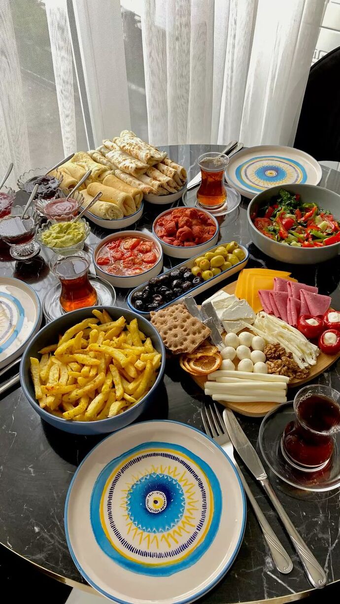 Her gün kahvaltıda ne yesem diye düşünen ben ne yapabilirim kahvaltıya?