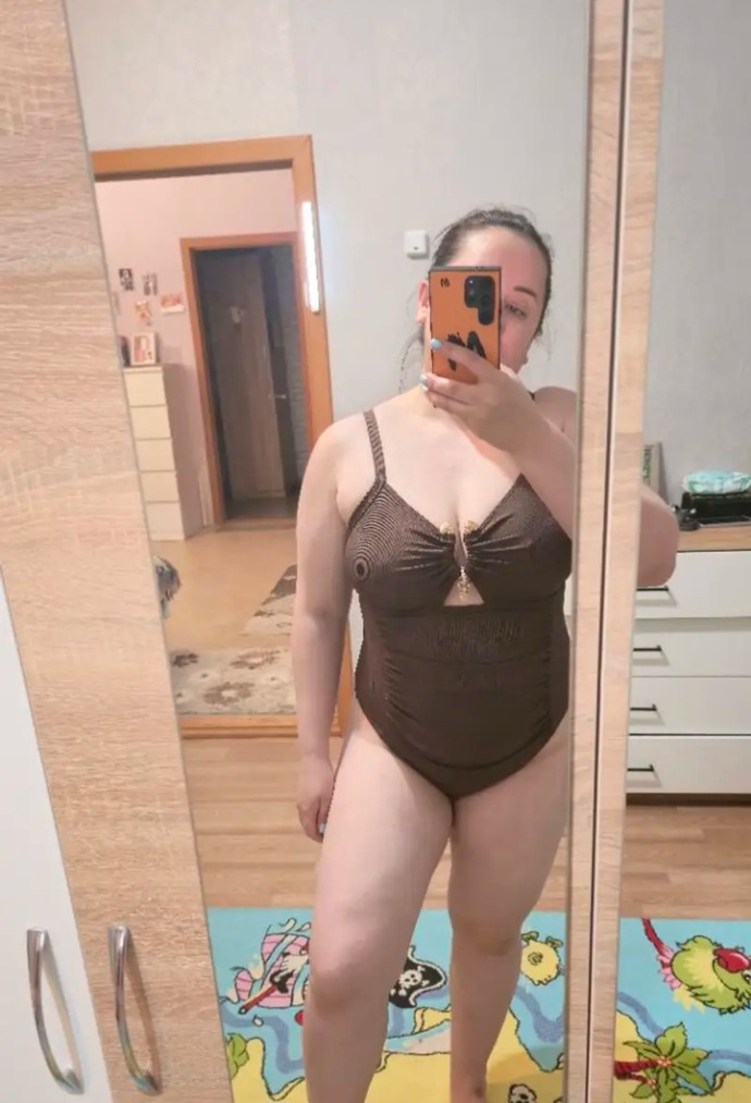 Herkes bikini atıyor bende mayo atayım dedim, güzel mi mayom?