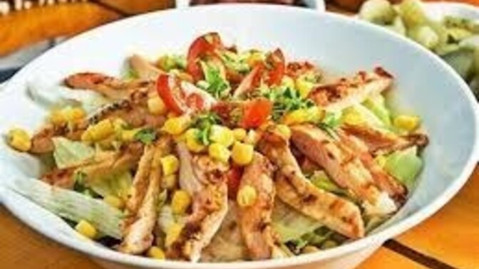 Dışarıda salata yemek için para öder misiniz?