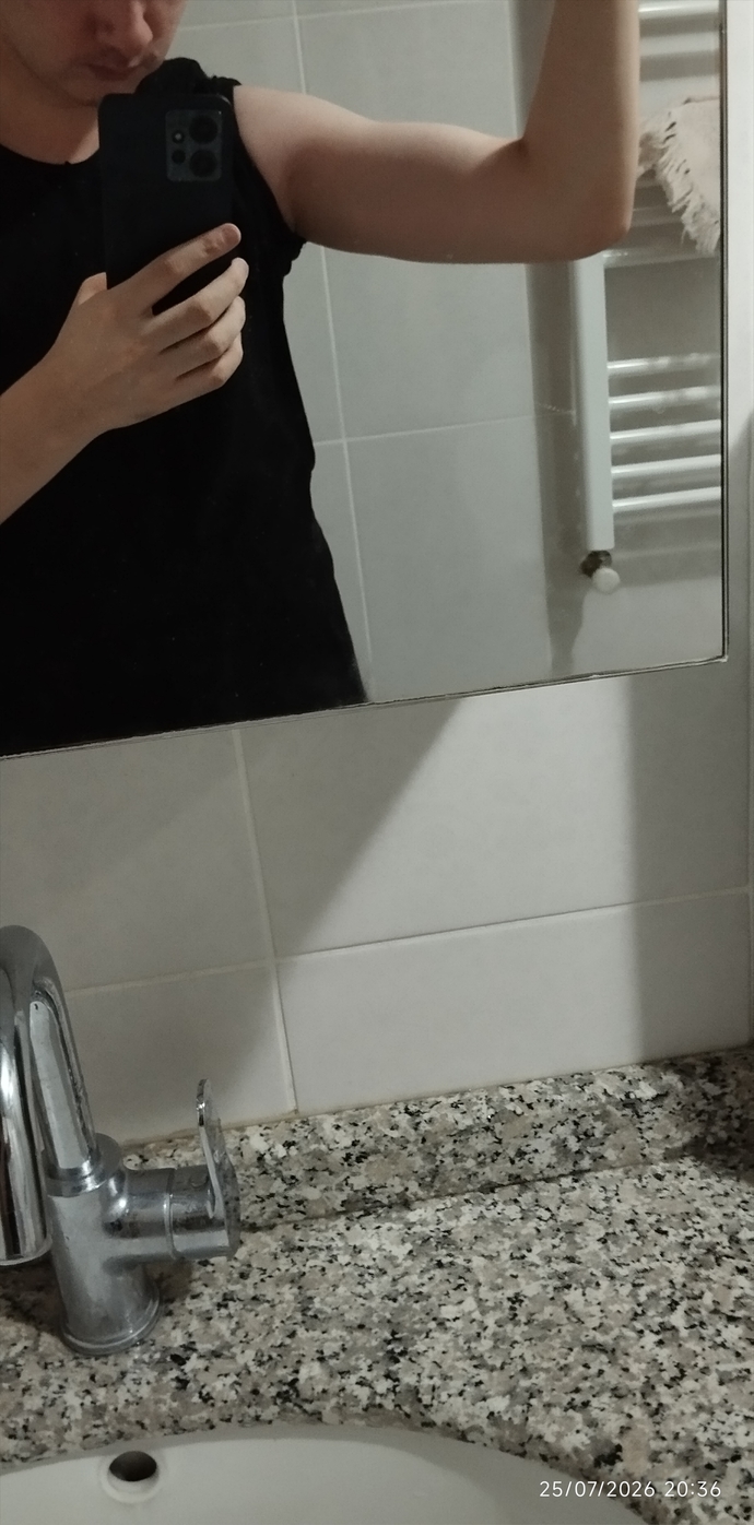Şu kola çöp adamsın diyen şahıs tam olarak neyin kafasını yaşıyor olabilir?