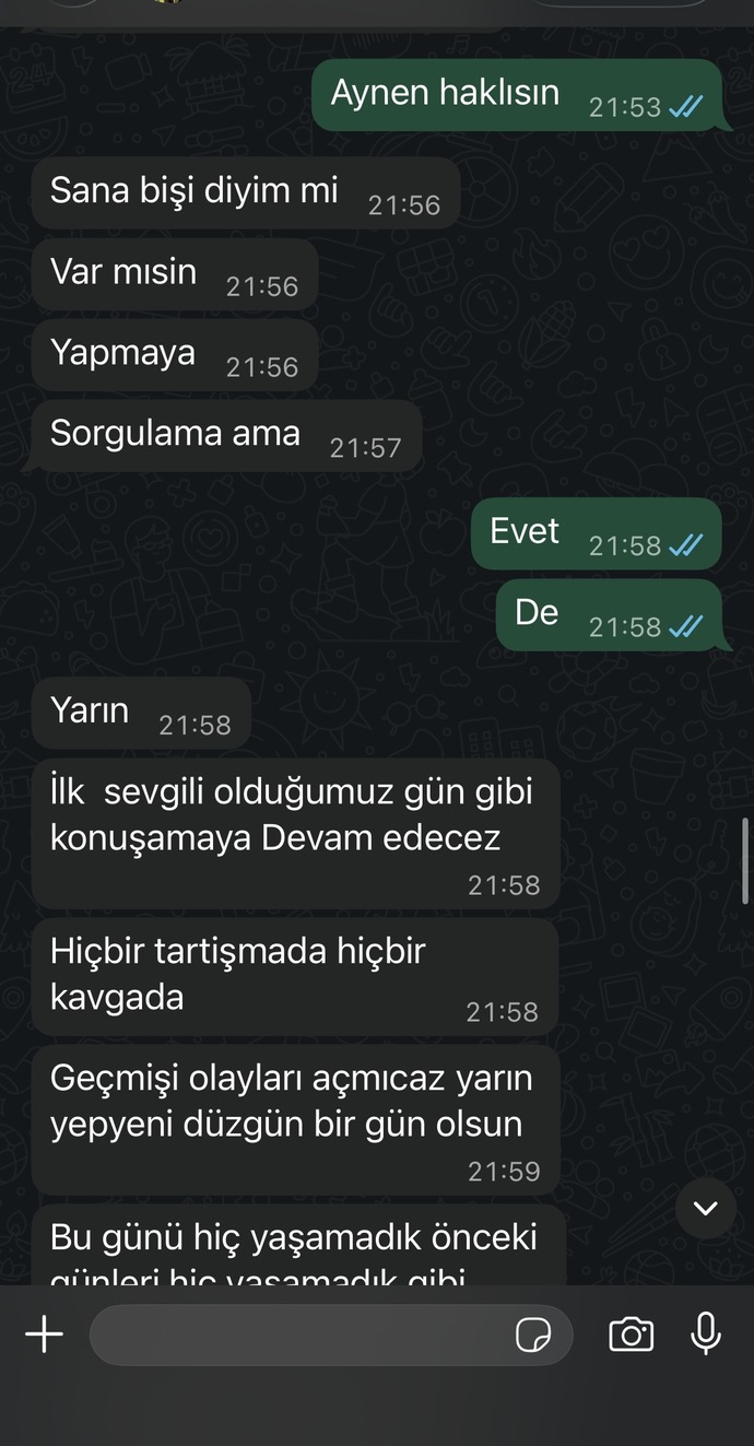 Sizce bana ilgisi var mi geçiştiriyor mu?